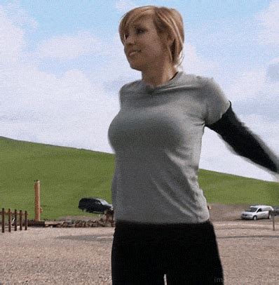 beks53|Things That Bounce Thursday (19 GIFS)